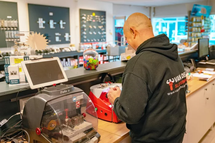 Van Delft Slotenmaker Hoogvliet winkel