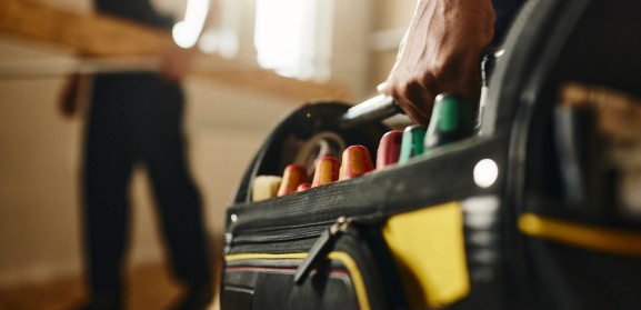 Zelf een anti-inbraakstrip monteren.jpg