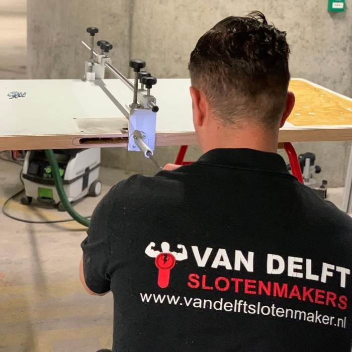 Slotenmaker Spijkenisse Van Delft